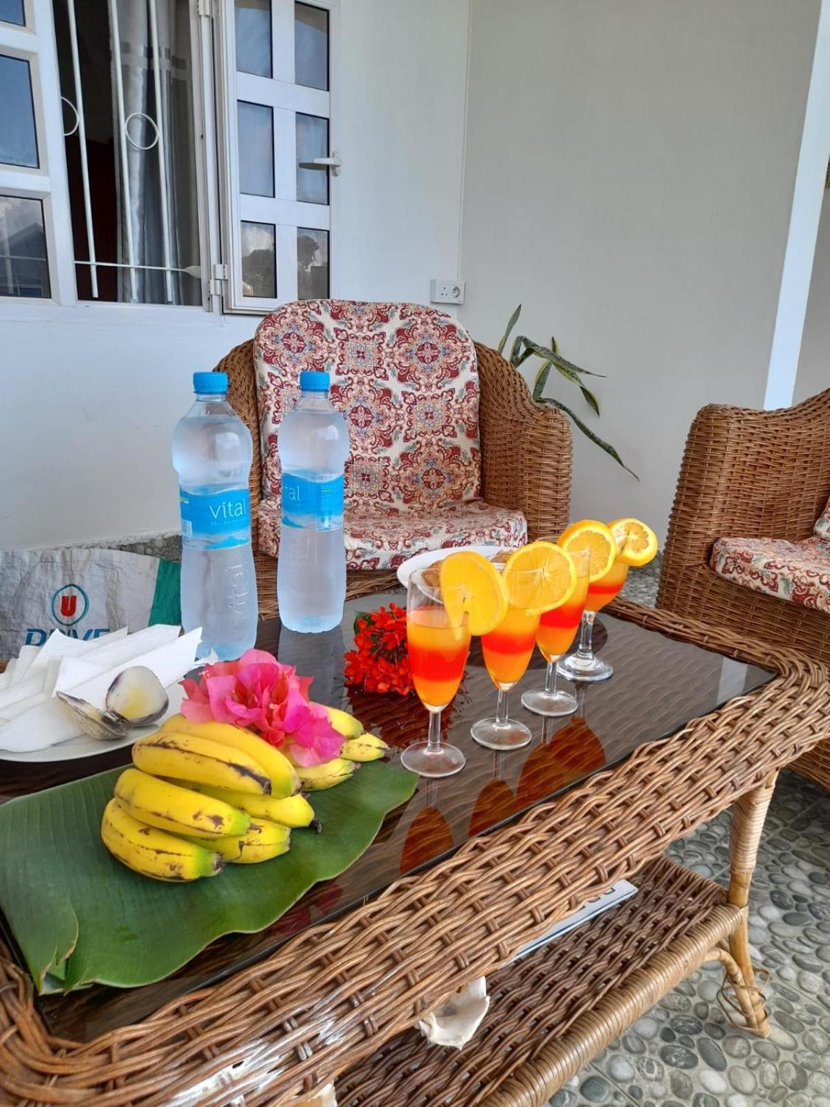 Villa Santa Avec Piscine Et Jardin Pointe-aux-Piments Zewnętrze zdjęcie